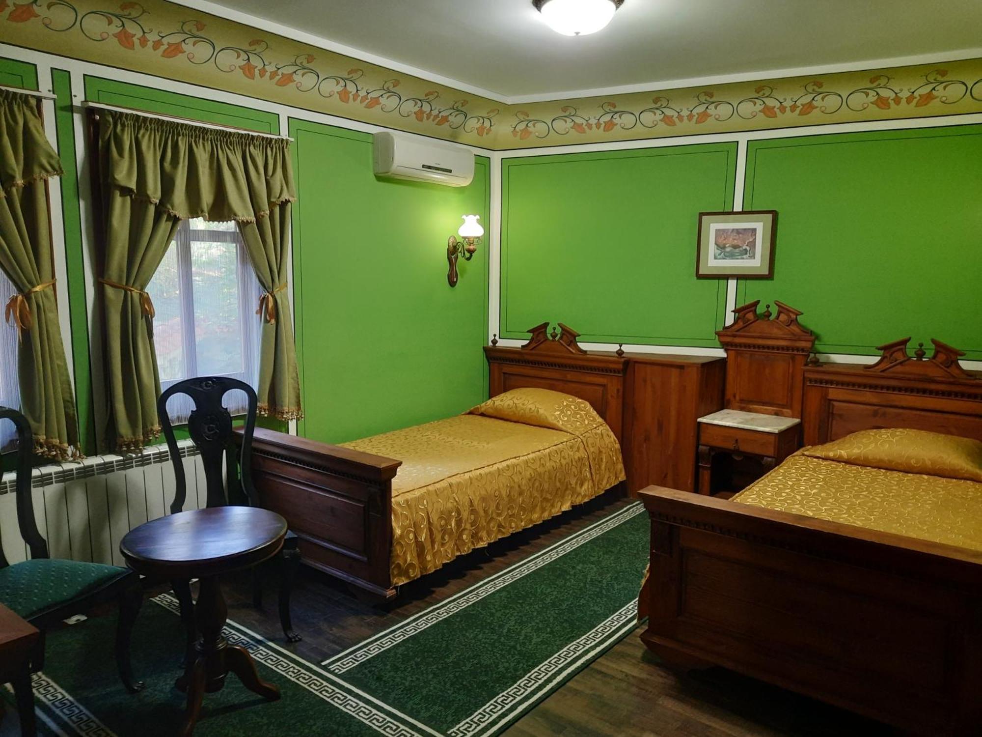 Family Hotel At Renaissance Square Plovdiv Exteriér fotografie