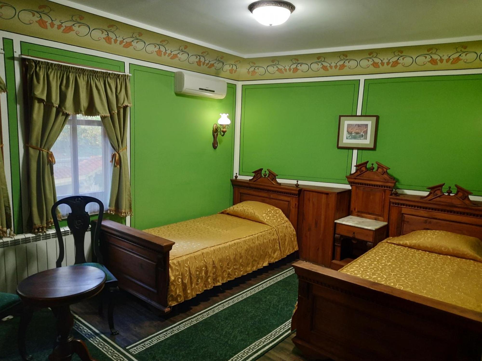 Family Hotel At Renaissance Square Plovdiv Exteriér fotografie
